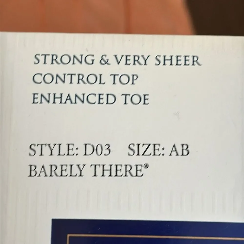 New Vtg  1995 Hanes Resilience control top‎ enhanced toe Barely There pantyhose